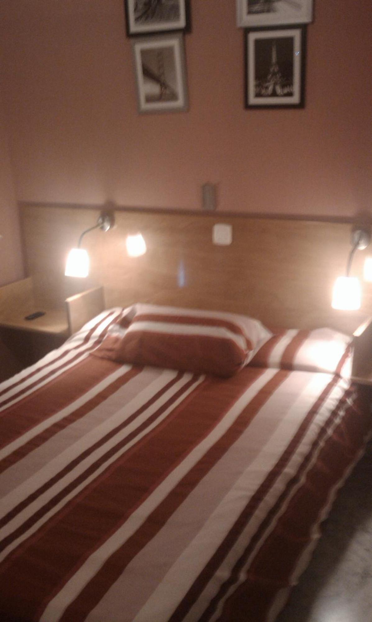 Hostal Neptuno Caces Kültér fotó