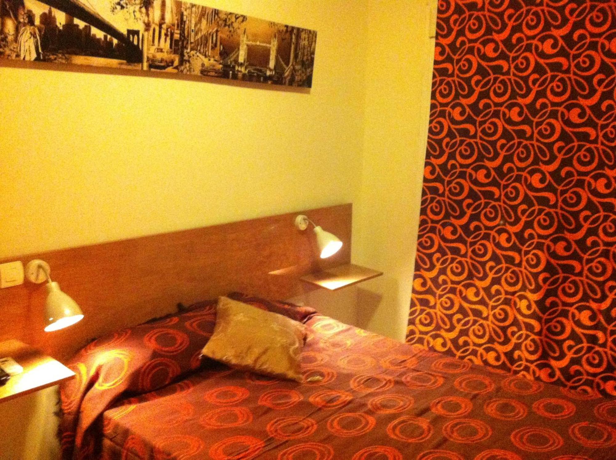 Hostal Neptuno Caces Kültér fotó