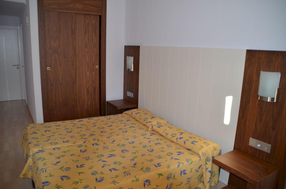 Hostal Neptuno Caces Kültér fotó